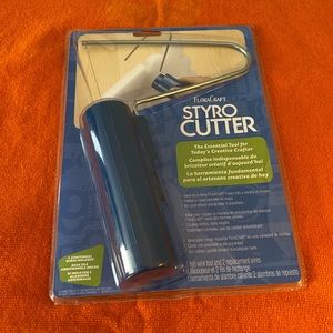 Floracraft 601 The Styro Wonder Cutter- Battery Powered